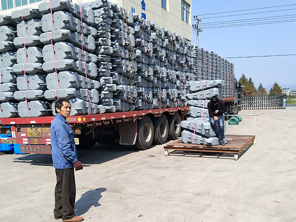 广州生产全自动吹塑机厂家